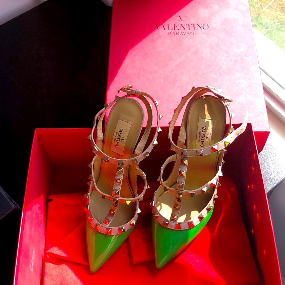 Valentino green rock stud heels Sz. 38
